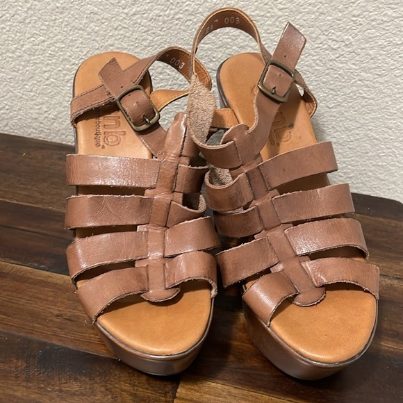NNB sblock heel tan brown strappy leather platform shoes size 7 - Picture 14 of 16